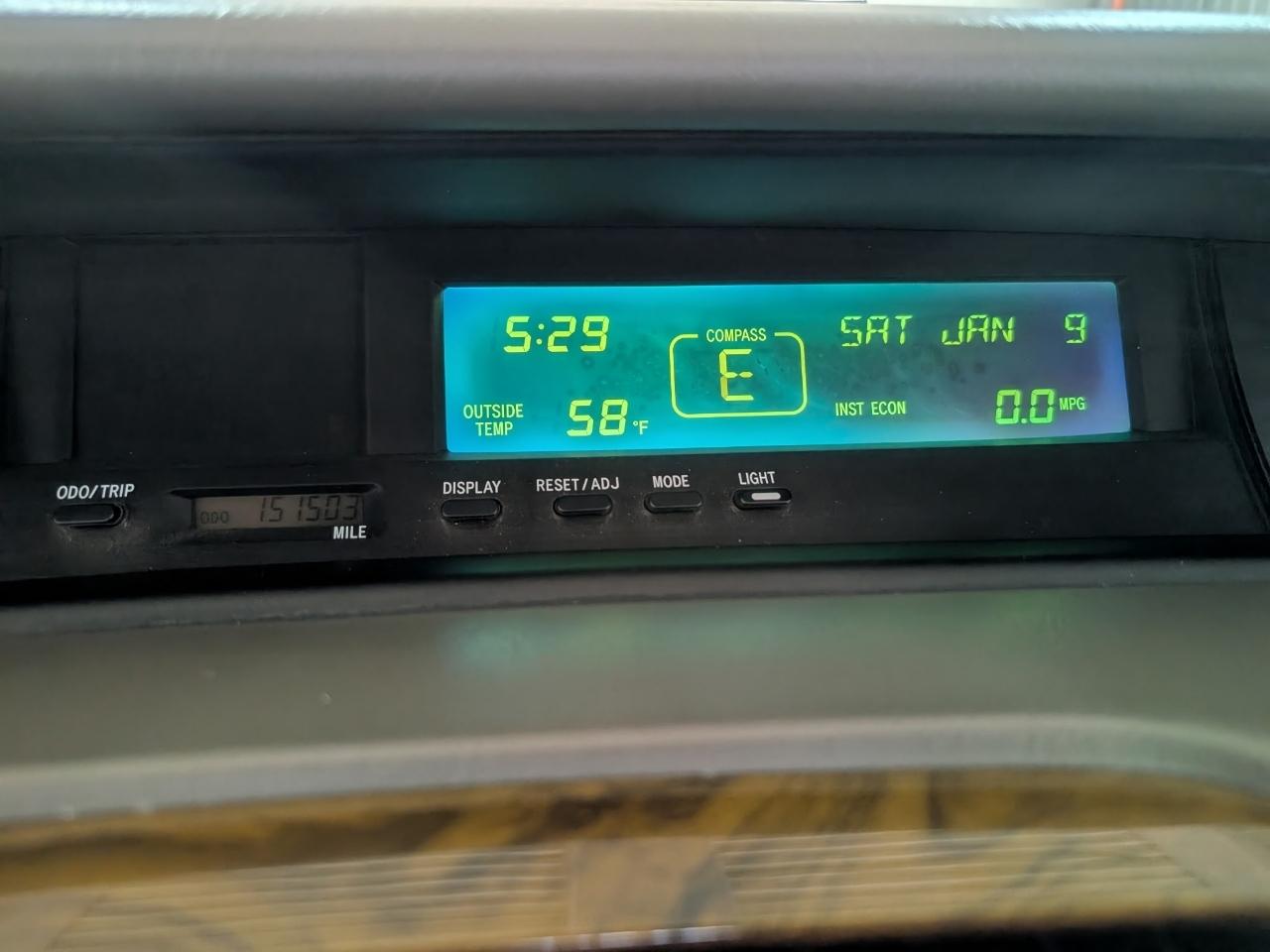 Toyota Avalon 4dr Sdn XLS w/Bench Seat 2000