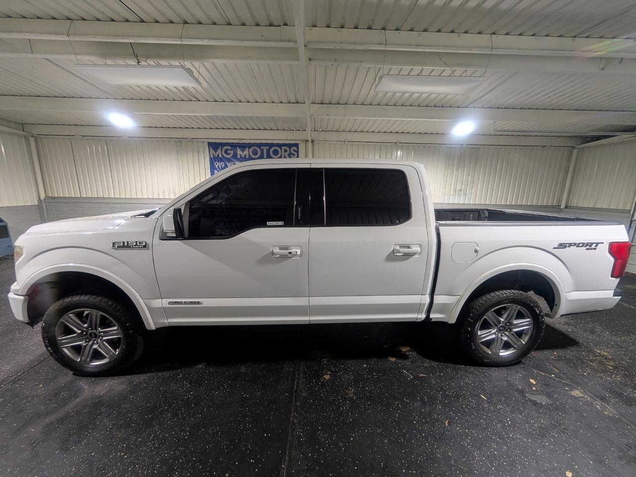 Ford F-150 Lariat 4WD SuperCrew 5.5' Box 2018