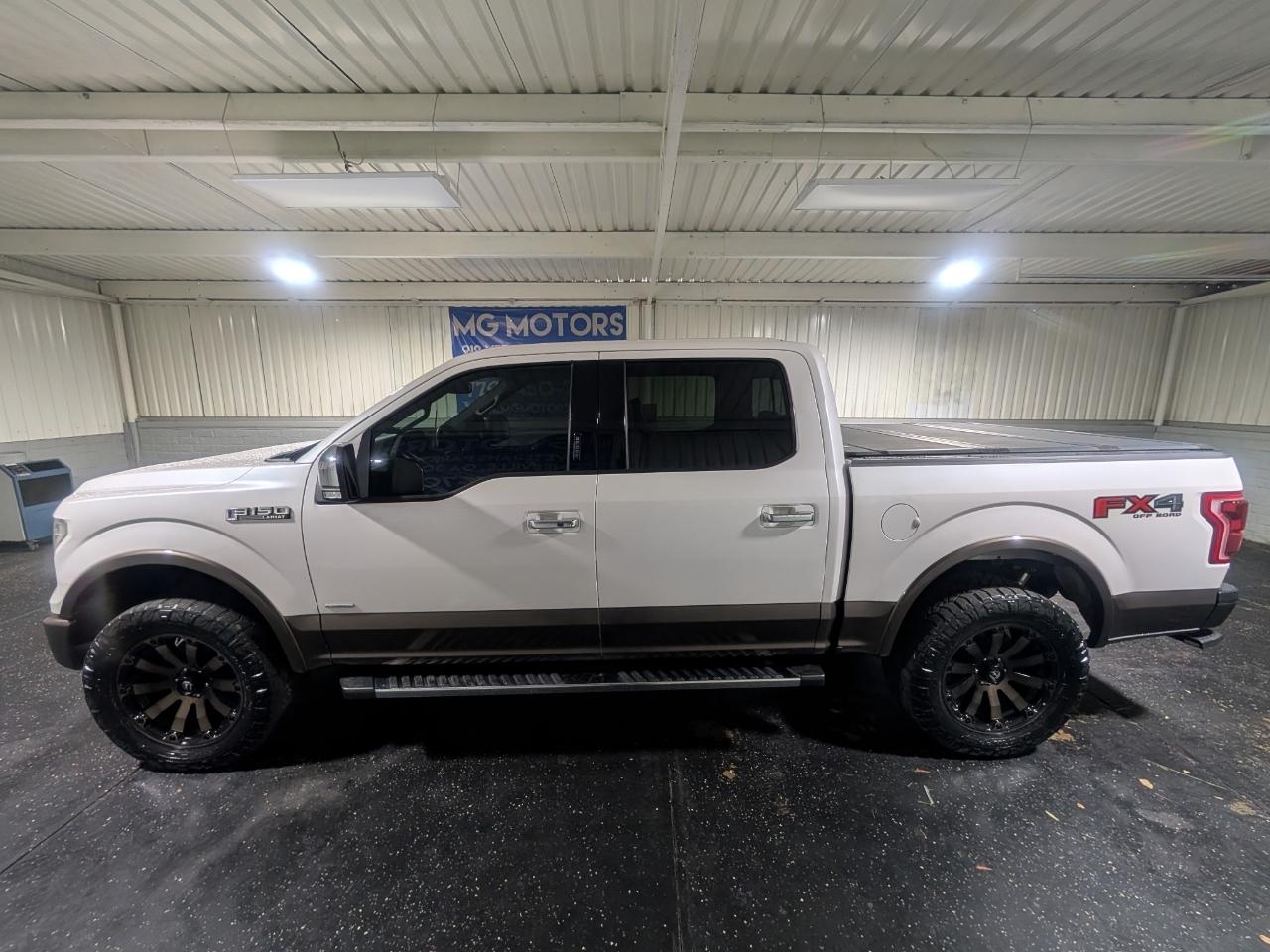 Ford F-150 Lariat 4WD SuperCrew 5.5' Box 2017