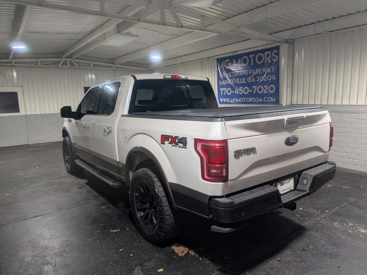 Ford F-150 Lariat 4WD SuperCrew 5.5' Box 2017