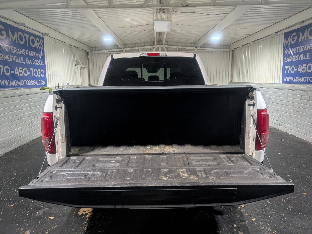 Ford F-150 Lariat 4WD SuperCrew 5.5' Box 2017