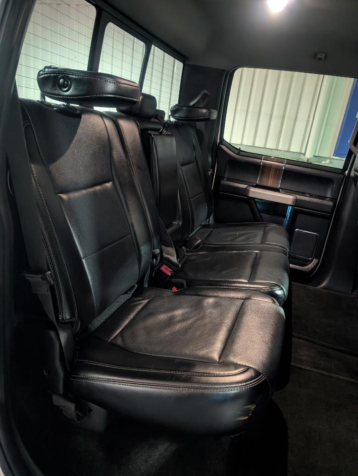 Ford F-150 Lariat 4WD SuperCrew 5.5' Box 2017