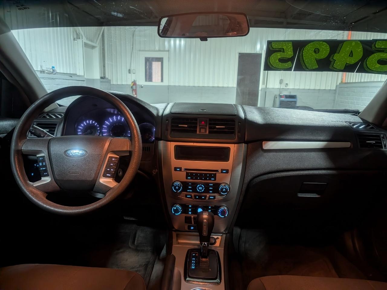 Ford Fusion 4dr Sdn SE FWD 2011