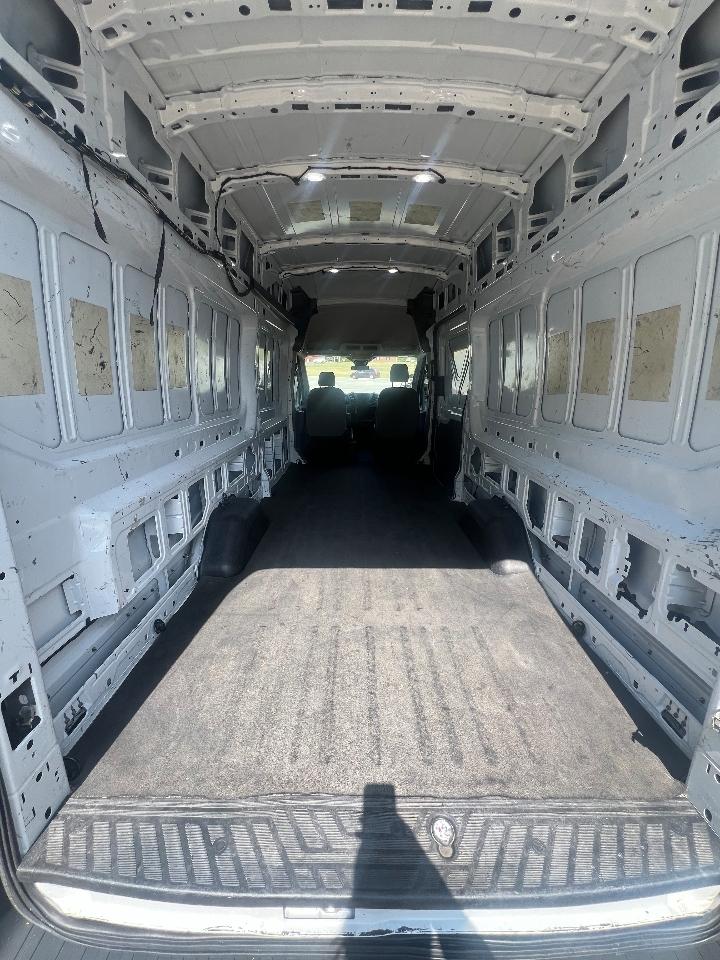 Ford Transit Van T-350 148" EL Hi Rf 9500 GVWR Sliding RH Dr 2018