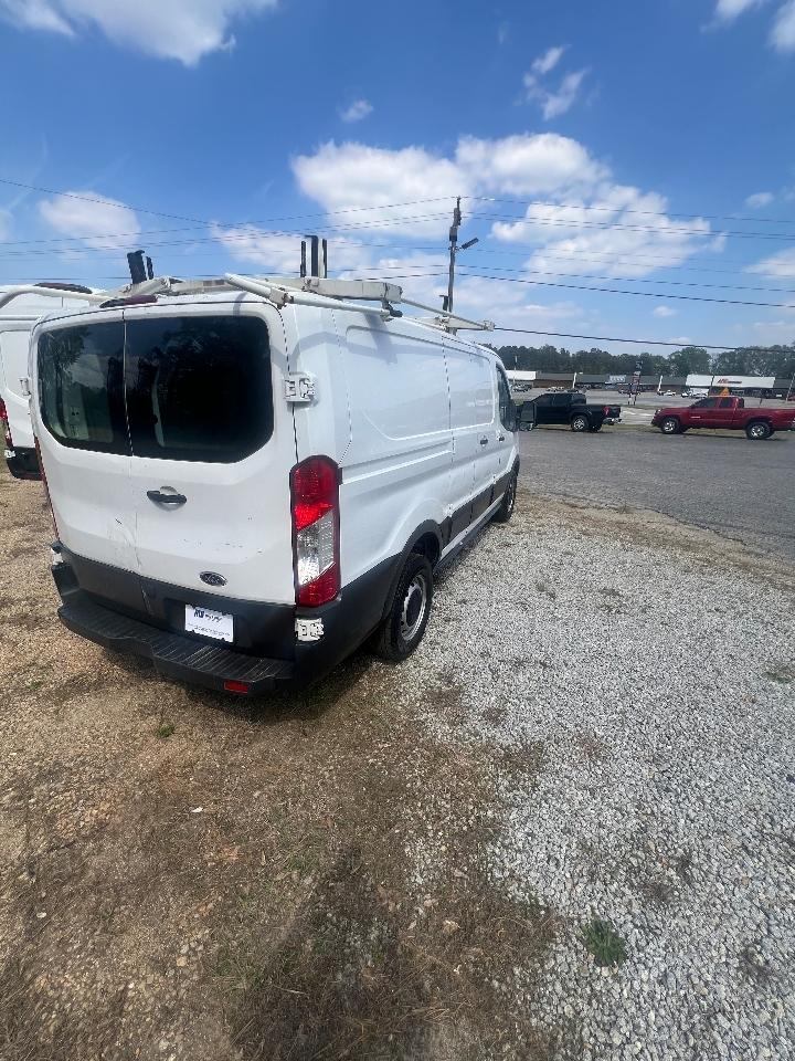 Ford Transit Van T-250 130" Low Rf 9000 GVWR Swing-Out RH Dr 2017
