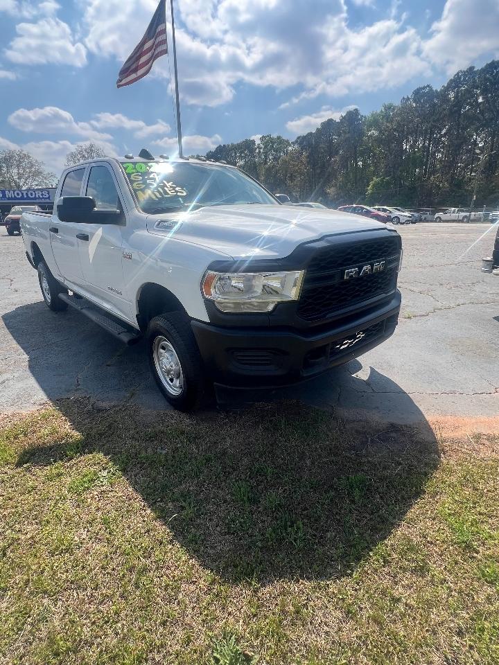 RAM 2500 Tradesman 4x4 Crew Cab 6'4" Box 2022