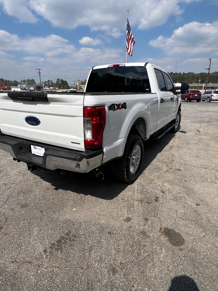 Ford Super Duty F-250 SRW XLT 4WD Crew Cab 8' Box 2019