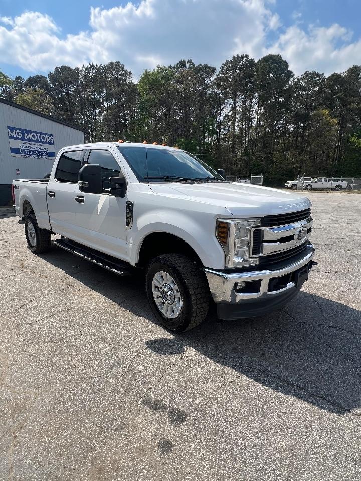 Ford Super Duty F-250 SRW XLT 4WD Crew Cab 8' Box 2019