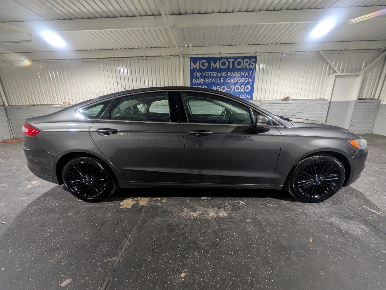 Ford Fusion 4dr Sdn SE AWD 2016