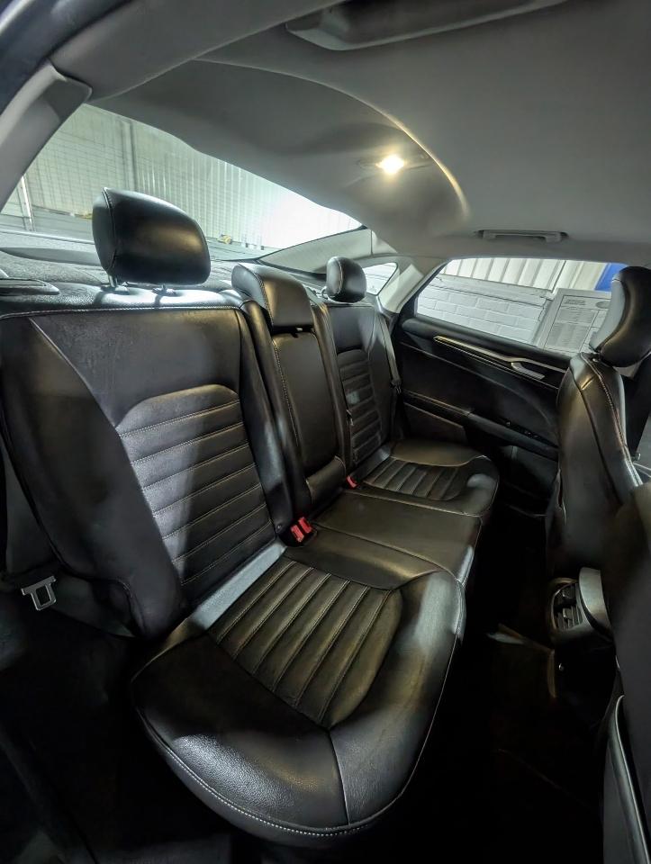 Ford Fusion 4dr Sdn SE AWD 2016