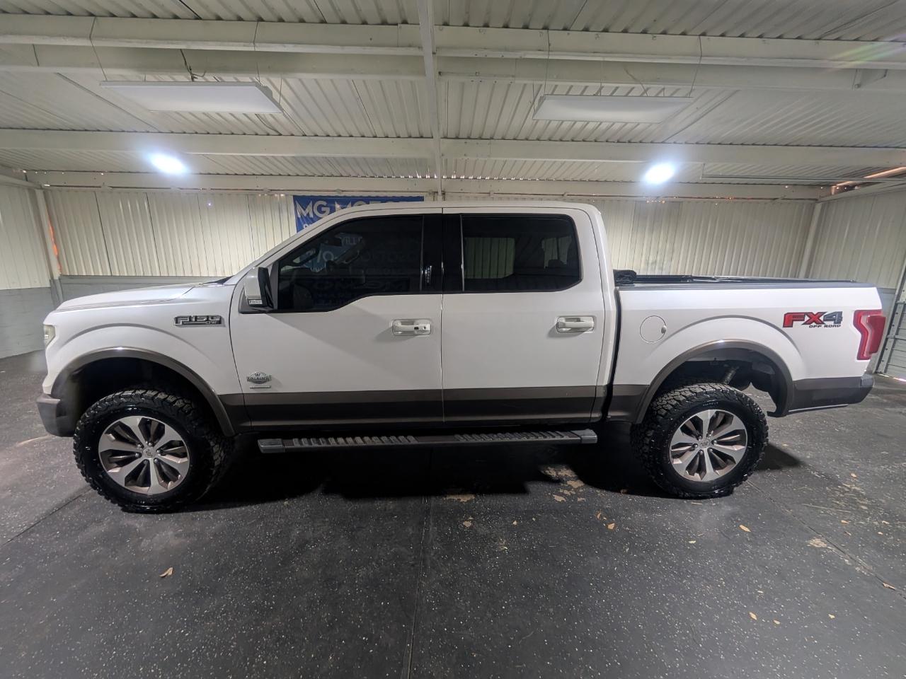 2016 Ford F-150 4WD SuperCrew 145" King Ranch