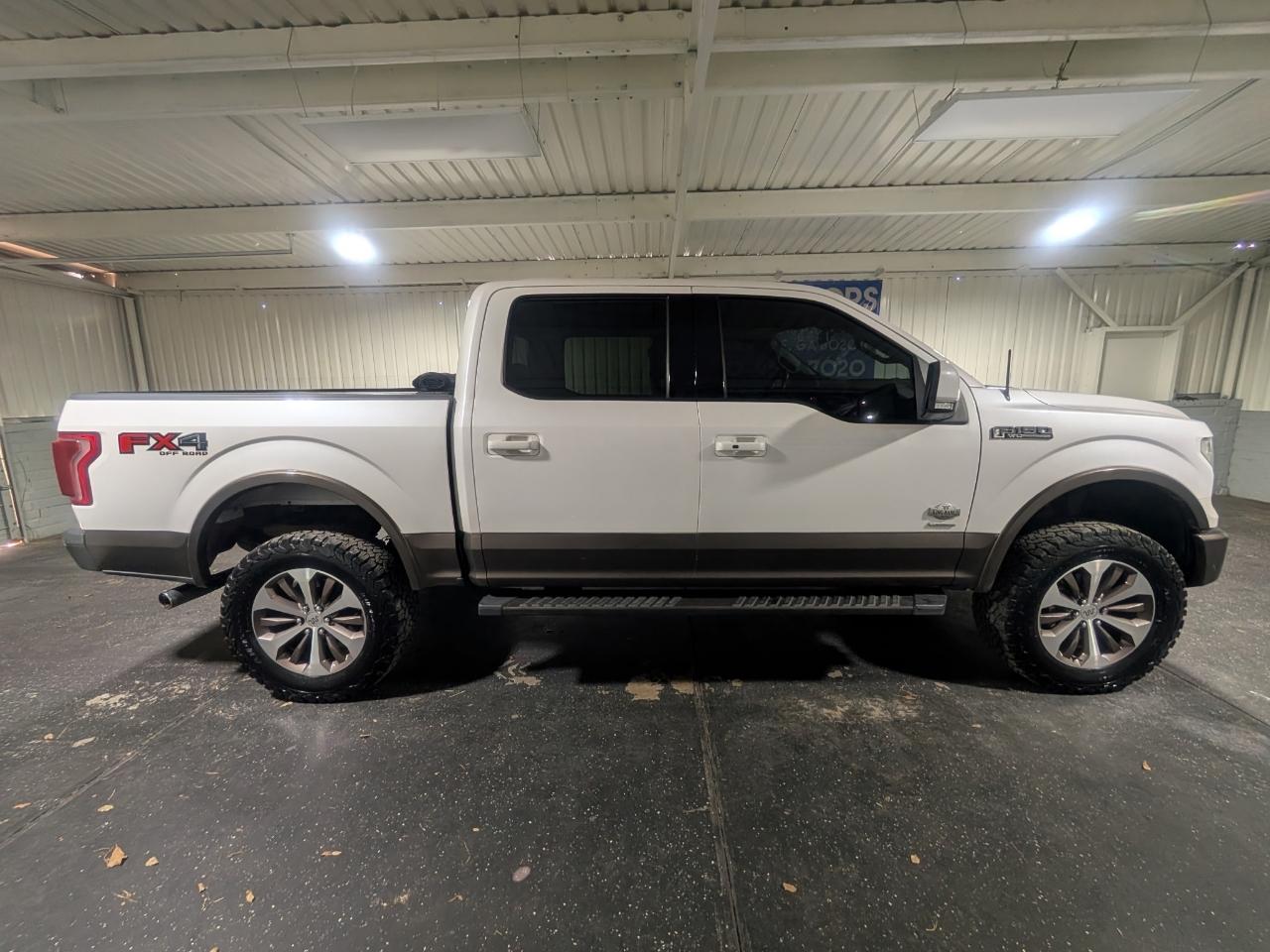 Ford F-150 4WD SuperCrew 145" King Ranch 2016