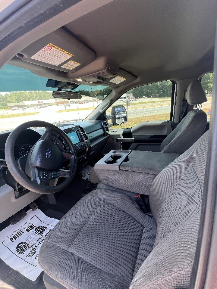 Ford Super Duty F-250 SRW XLT 4WD Crew Cab 8' Box 2021