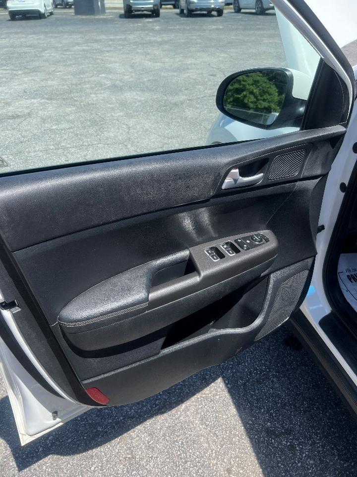 Kia Sportage LX FWD 2019