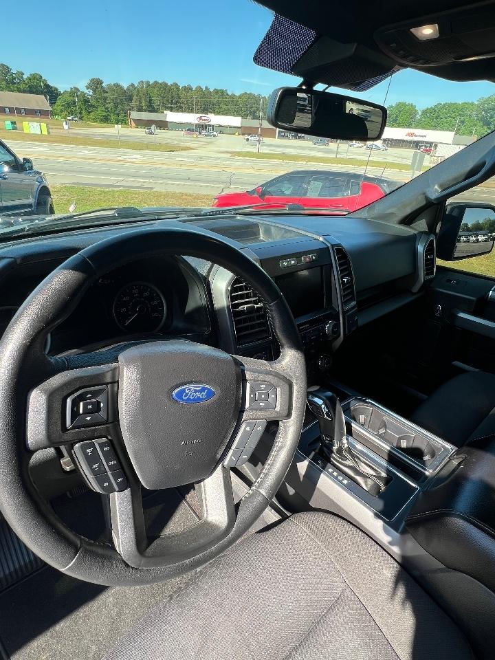 Ford F-150 FX4 SuperCrew 5.5-ft. Bed 4WD 2020