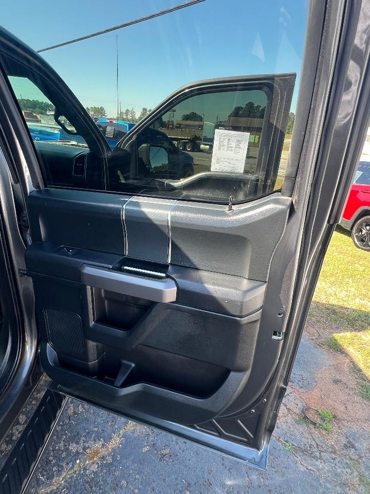 Ford F-150 FX4 SuperCrew 5.5-ft. Bed 4WD 2020