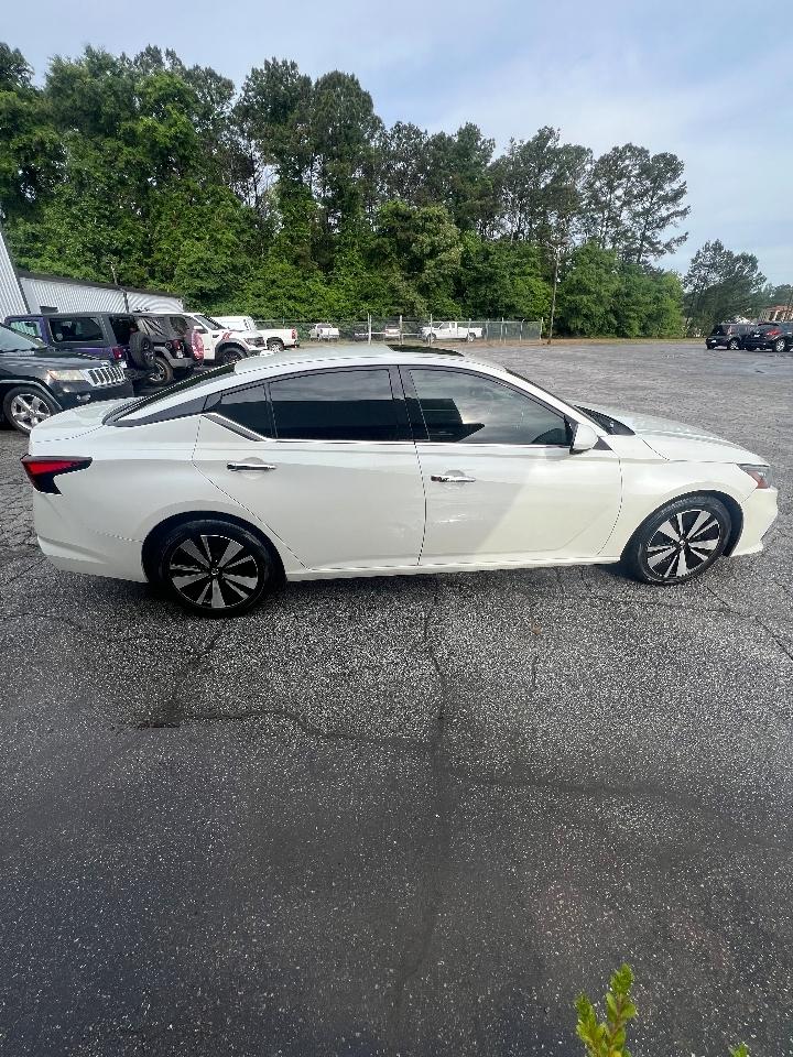 Nissan Altima 2.5 SL Sedan 2019