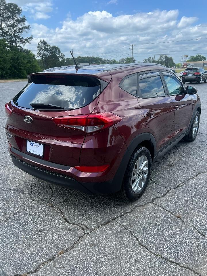 Hyundai Tucson FWD 4dr SE w/Beige Int 2016