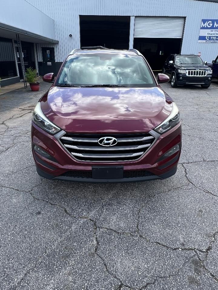 Hyundai Tucson FWD 4dr SE w/Beige Int 2016