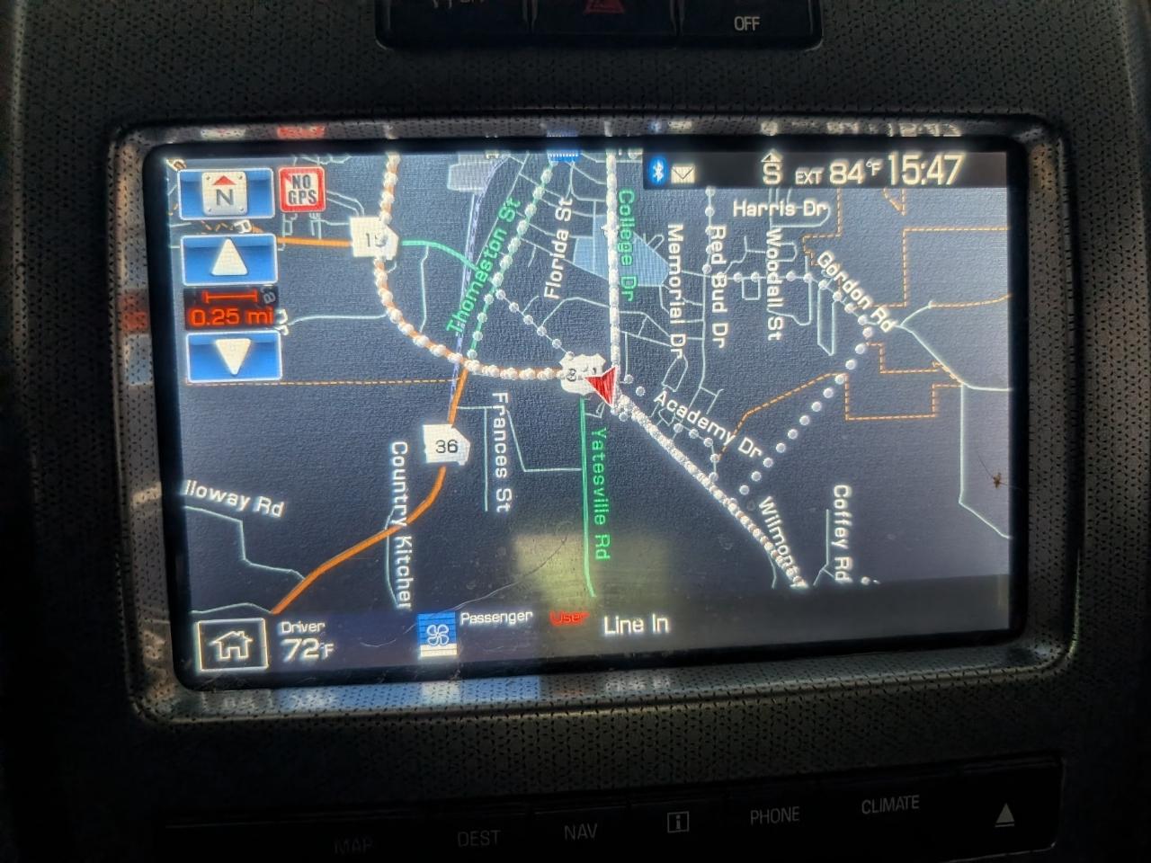 Ford F-150 4WD SuperCrew 145" SVT Raptor 2011