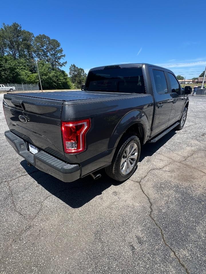 Ford F-150 XL 4WD SuperCrew 5.5' Box 2017