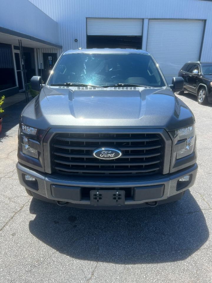 Ford F-150 XL 4WD SuperCrew 5.5' Box 2017