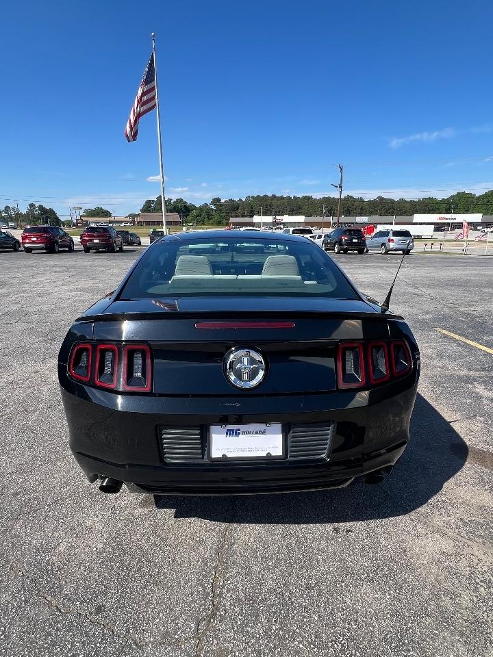 Ford Mustang 2dr Cpe V6 2013