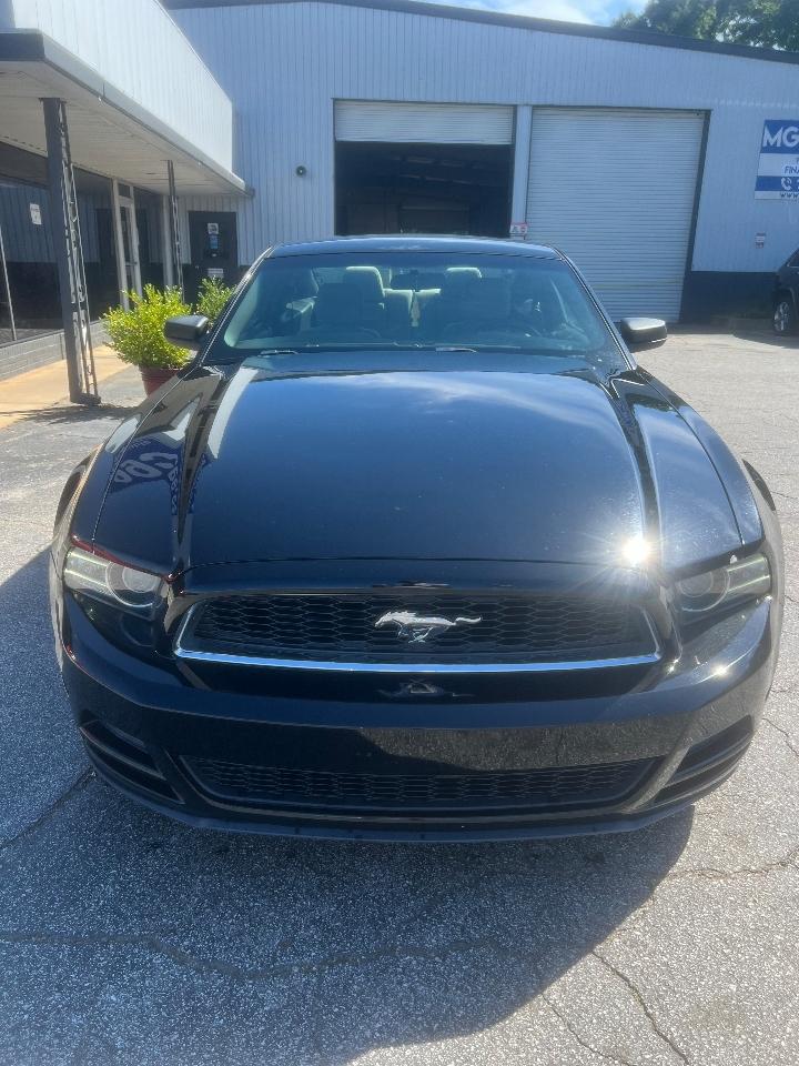 Ford Mustang 2dr Cpe V6 2013
