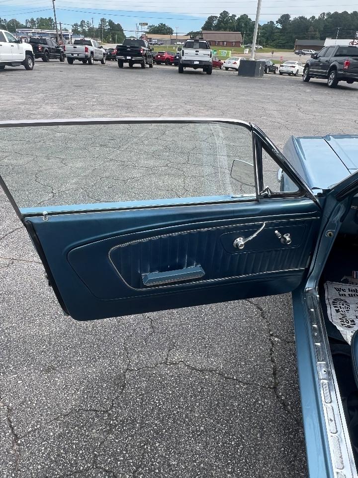 Ford Mustang Base 2D Coupe 1965