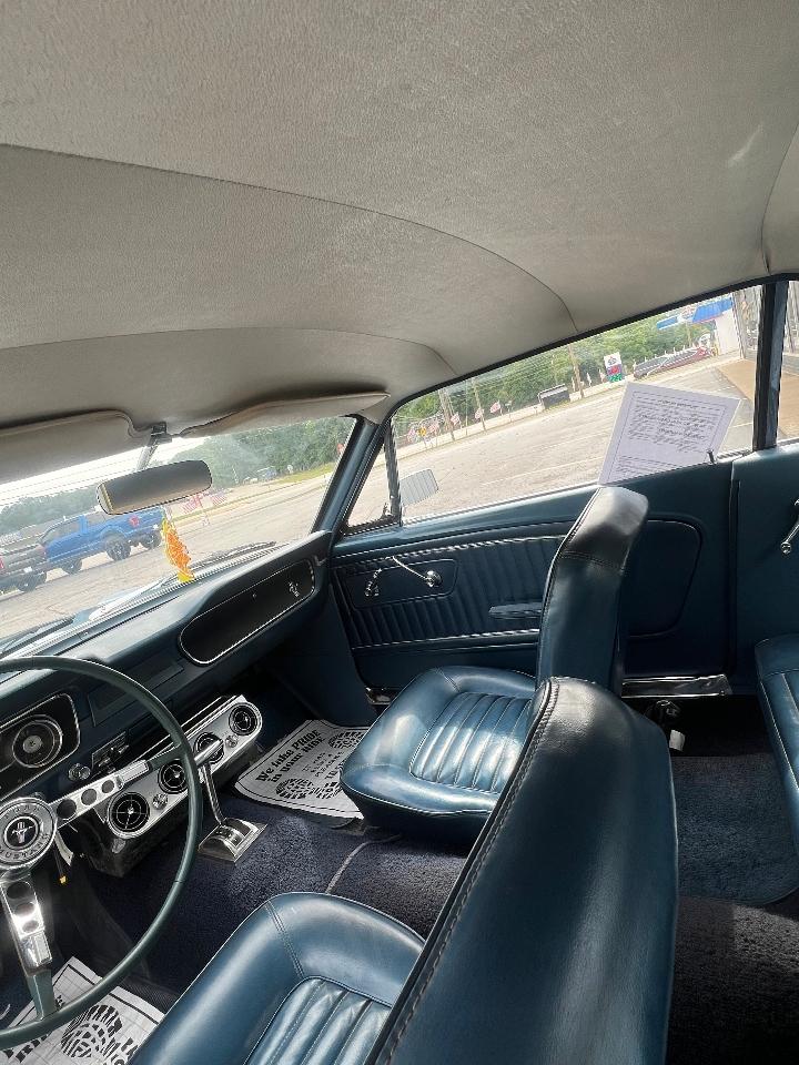 Ford Mustang Base 2D Coupe 1965