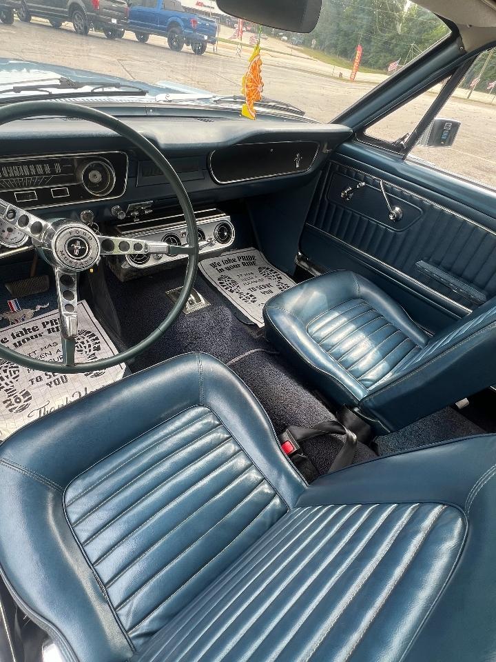 Ford Mustang Base 2D Coupe 1965