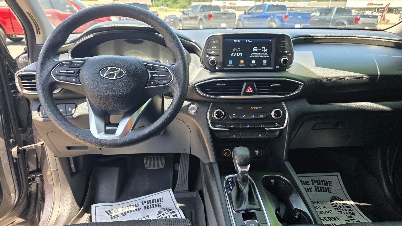 Hyundai Santa Fe SEL 2.4L Auto FWD 2020