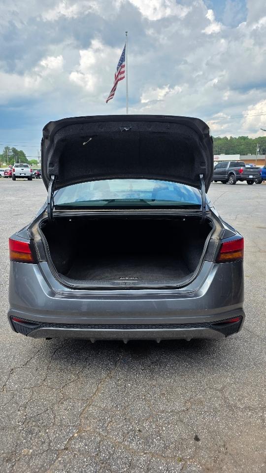 Nissan Altima 2.5 S Sedan 2020