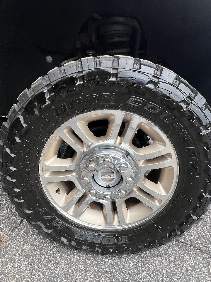 Ford Super Duty F-250 SRW 4WD Crew Cab 156" King Ranch 2012