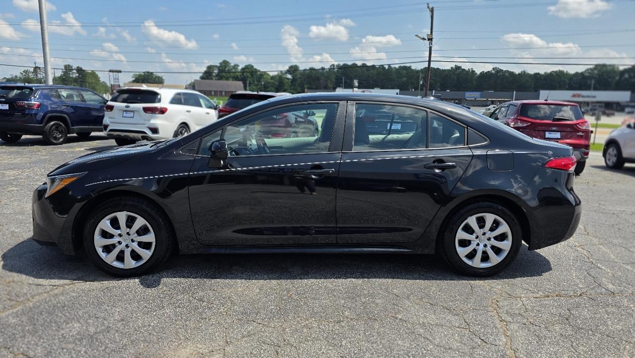 Toyota Corolla LE CVT (Natl) 2022