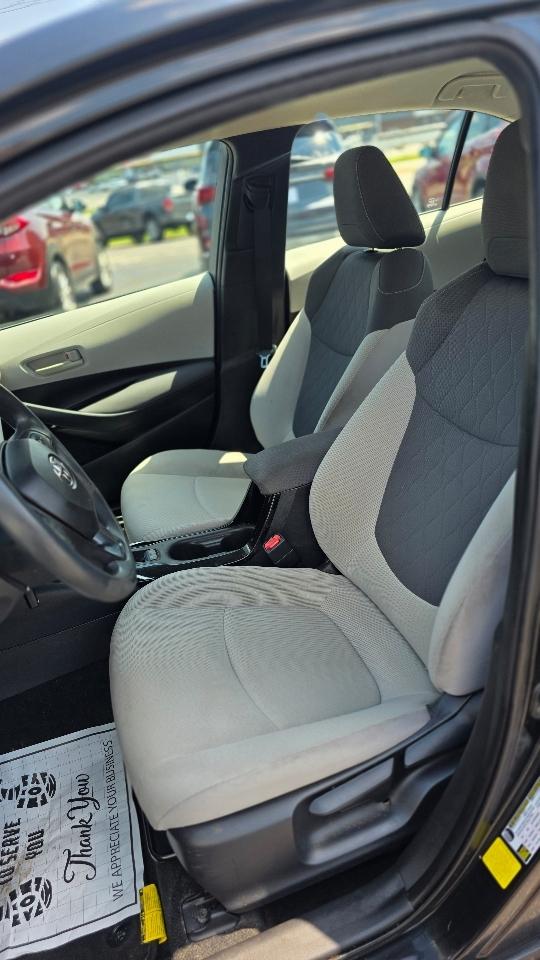 Toyota Corolla LE CVT (Natl) 2022