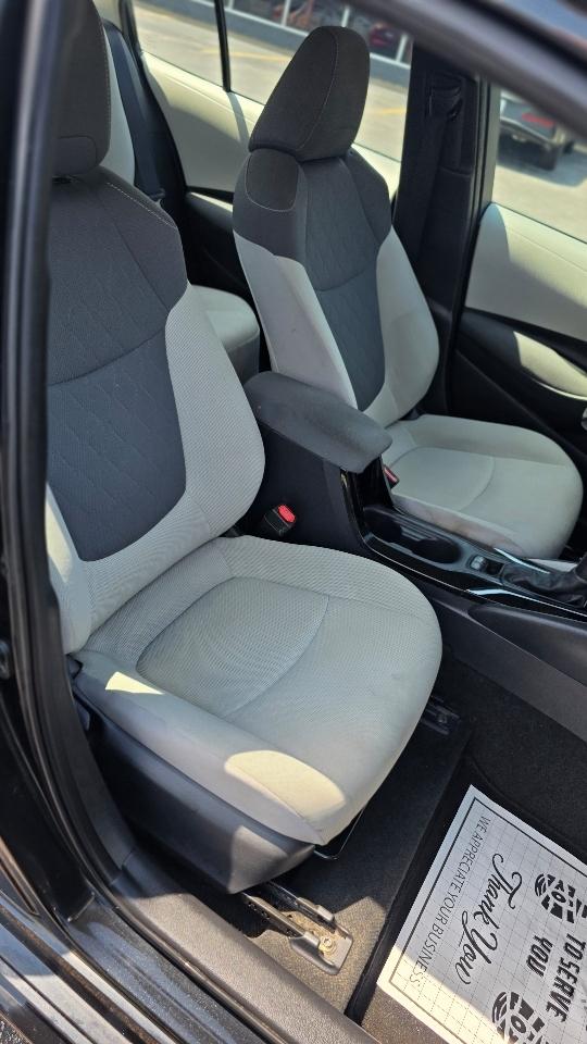 Toyota Corolla LE CVT (Natl) 2022