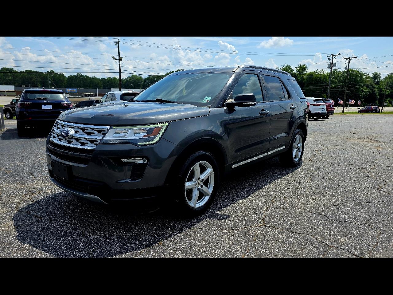 Ford Explorer XLT FWD 2019