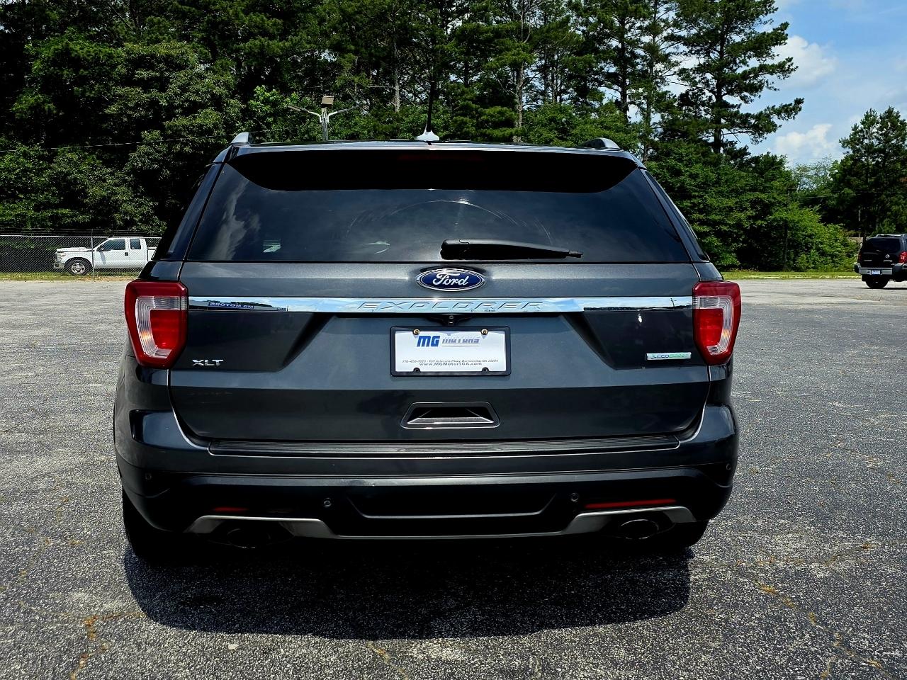 Ford Explorer XLT FWD 2019