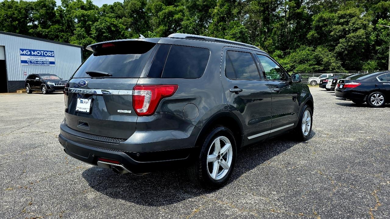 Ford Explorer XLT FWD 2019