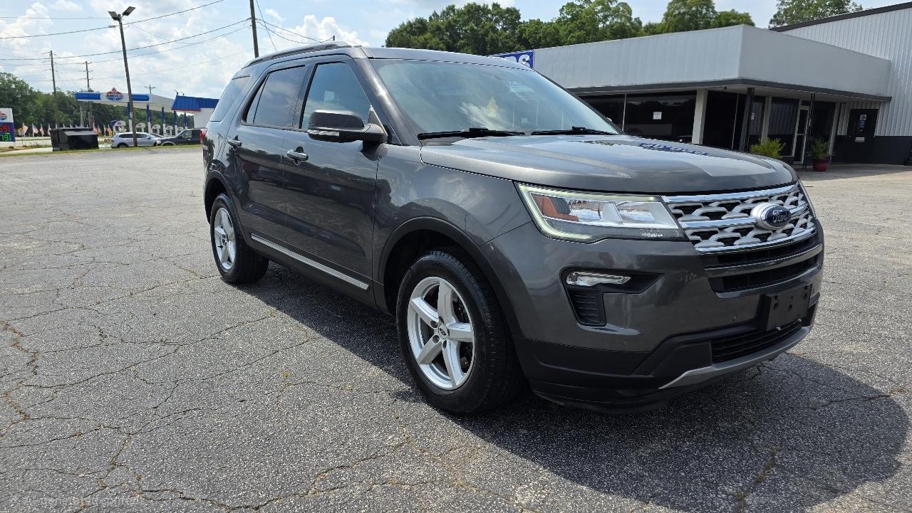 Ford Explorer XLT FWD 2019