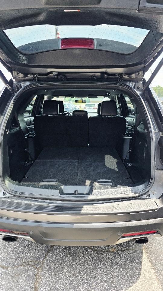 Ford Explorer XLT FWD 2019