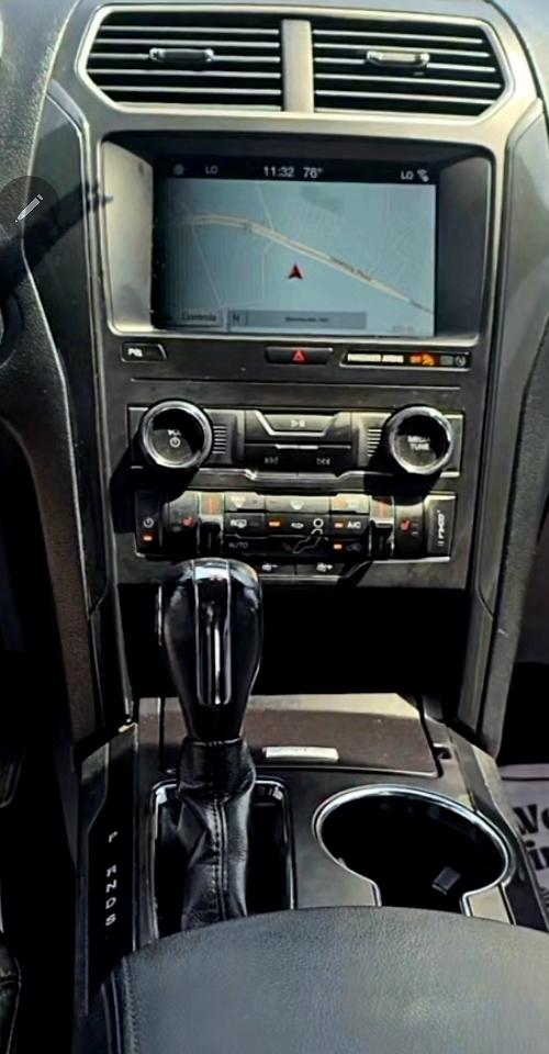 Ford Explorer XLT FWD 2019
