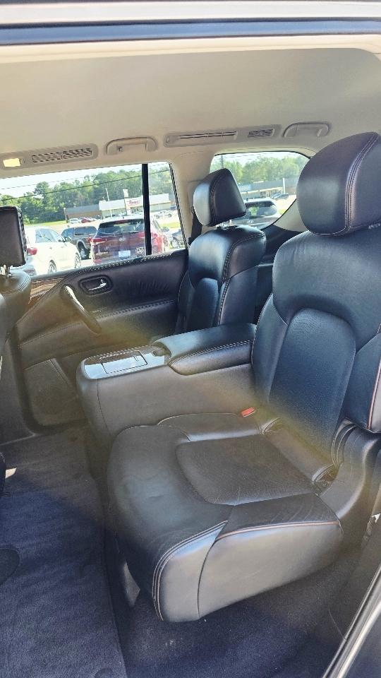 Nissan Armada Platinum 4D SUV RWD 2019