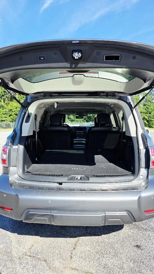 Nissan Armada Platinum 4D SUV RWD 2019