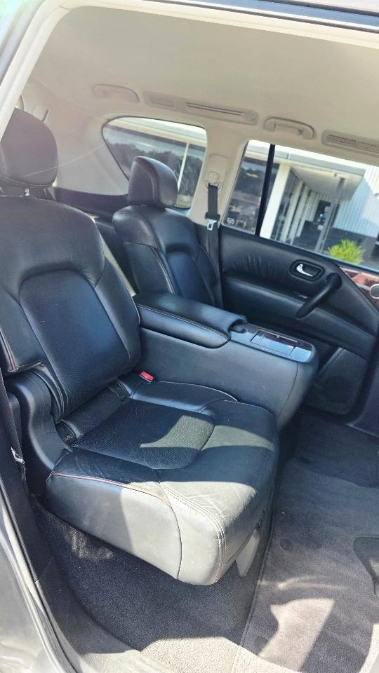 Nissan Armada Platinum 4D SUV RWD 2019