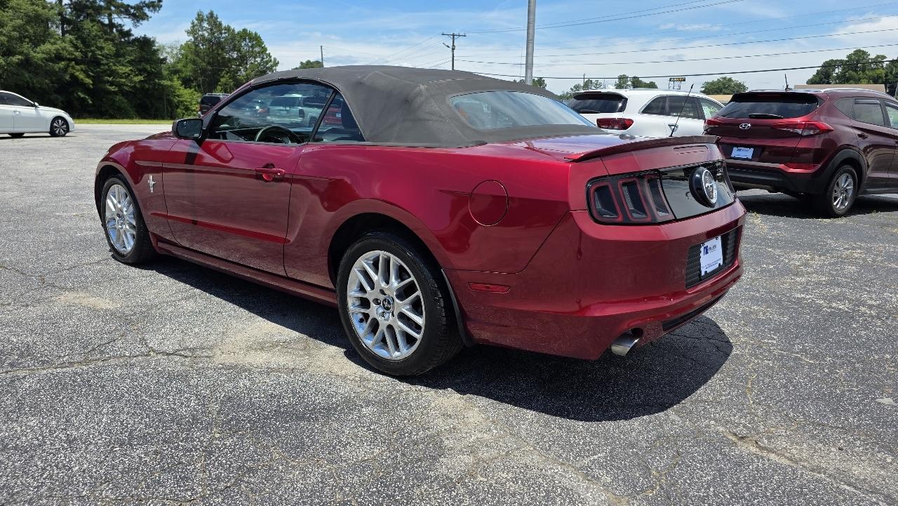 Ford Mustang 2dr Conv V6 2014