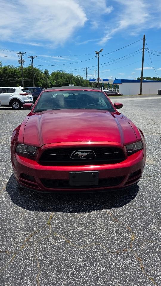 Ford Mustang 2dr Conv V6 2014