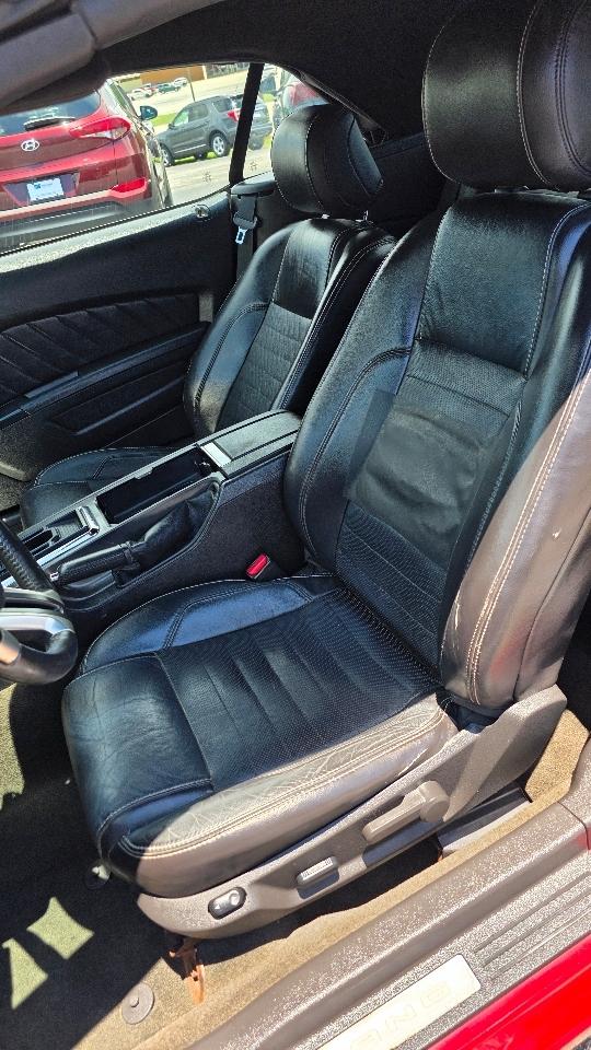 Ford Mustang 2dr Conv V6 2014