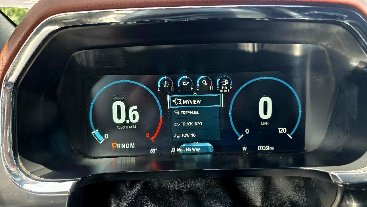 Ford F-150 Lariat 4WD SuperCab 8' Box 2022